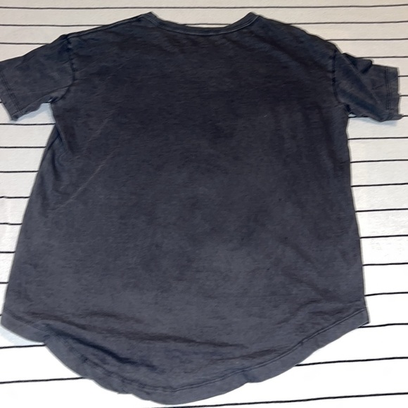 AERIE Distressed Can’t Be Tamed T-shirt Size XXS - Picture 11 of 12